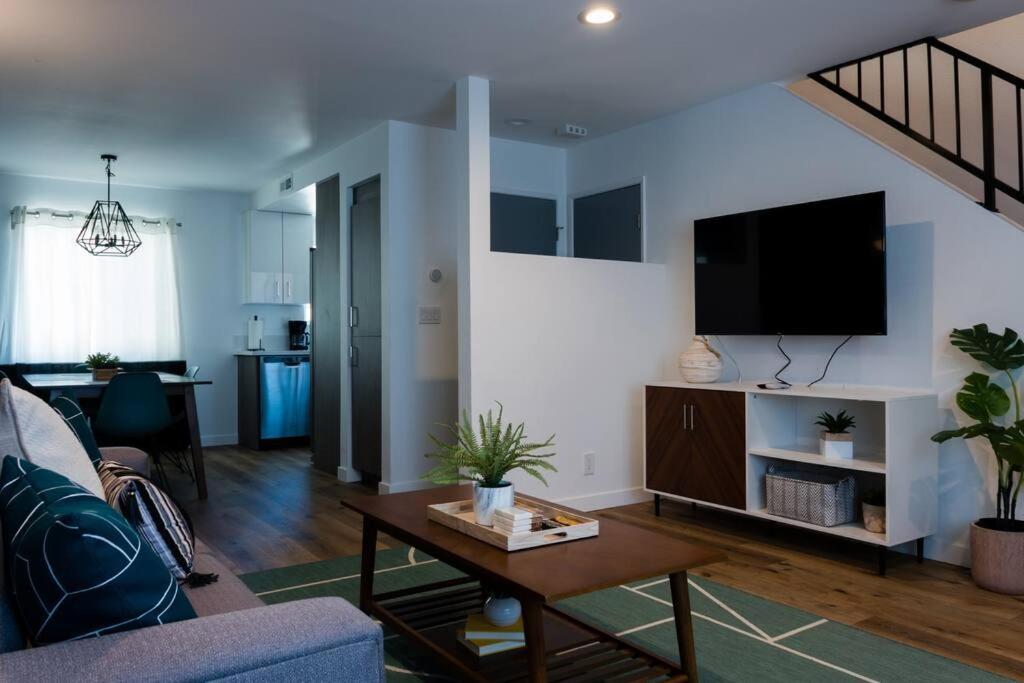 Stylish 2 Bed 1 And Half Bath Apartment Near Sofi Stadium, Lax, Forum Inglewood Exterior foto